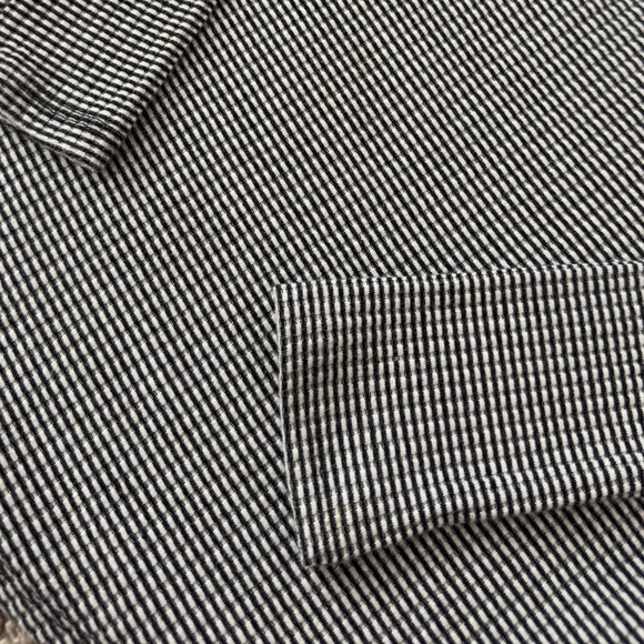 Nectar Clothing criss cross cold shoulder long sleeve shirt top size small - Picture 6 of 10